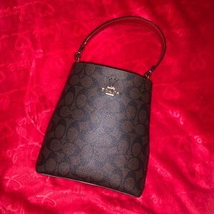 Coach Signature Town Bucket